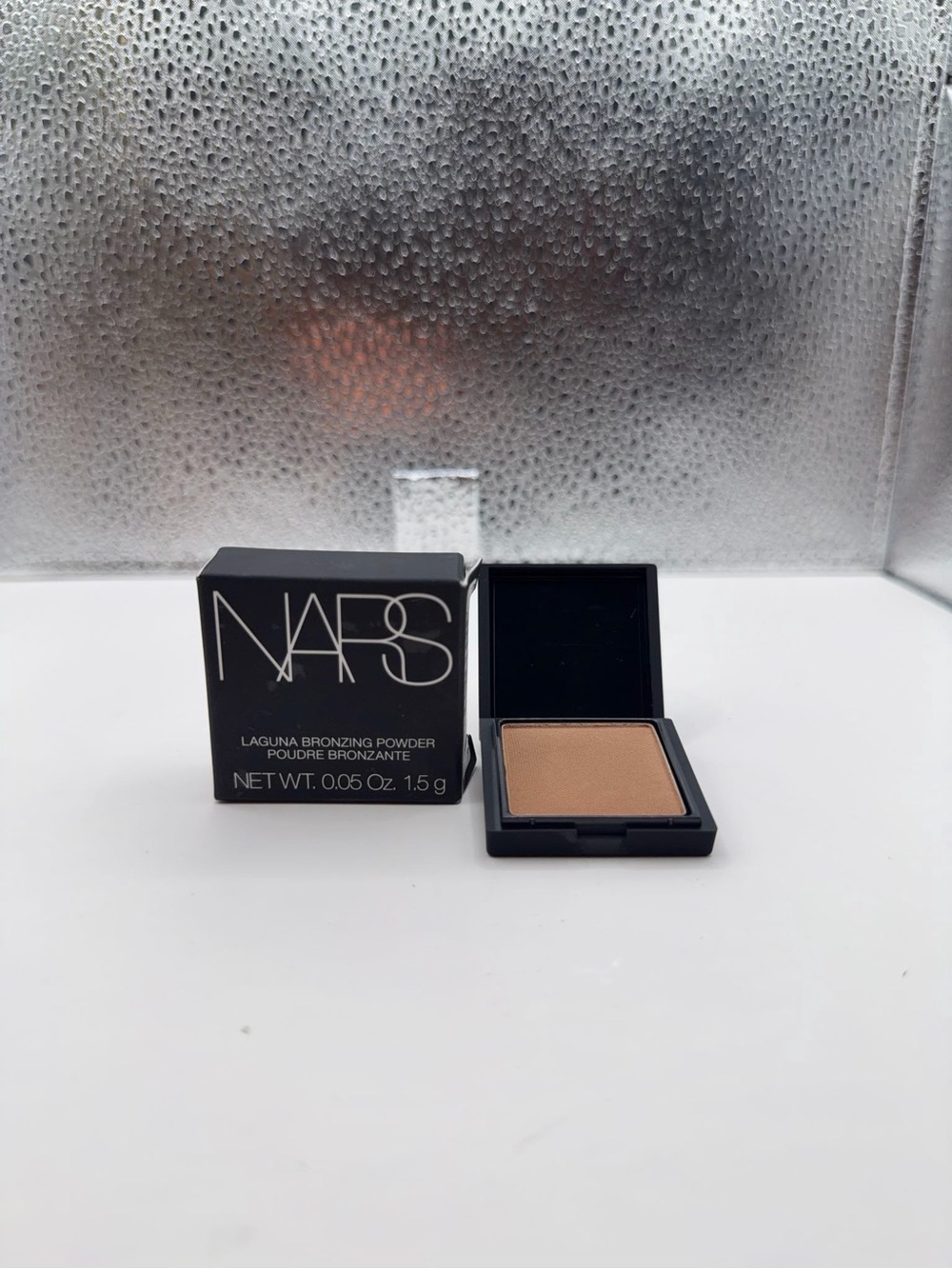 NARS Laguna Bronzing Powder - Warm Tan & Black Compact